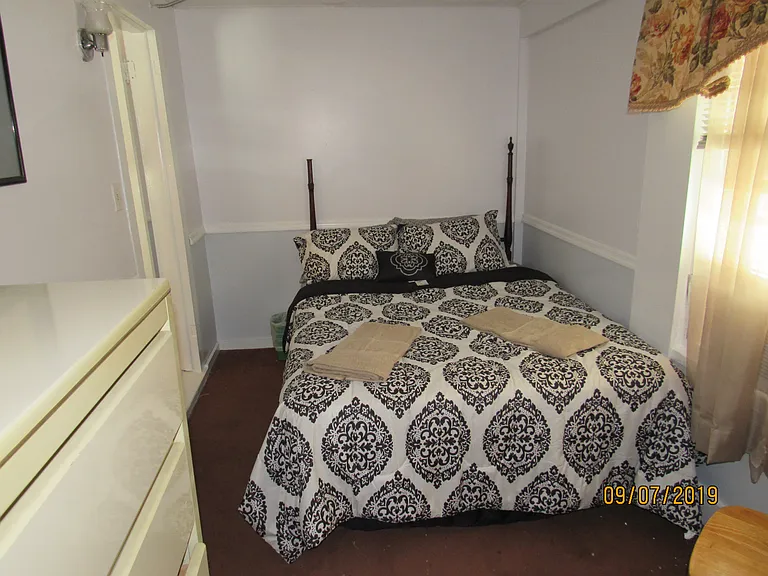 524 1/2 S 1st St #2 — Photo 16