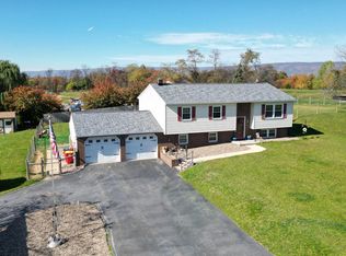 68 Windy Hill Rd, Newville, PA 17241
