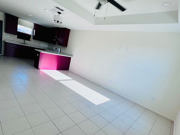 4th image of 909 Skyview St #2