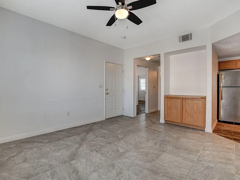 9580 W Reno Ave #272 — Photo 4