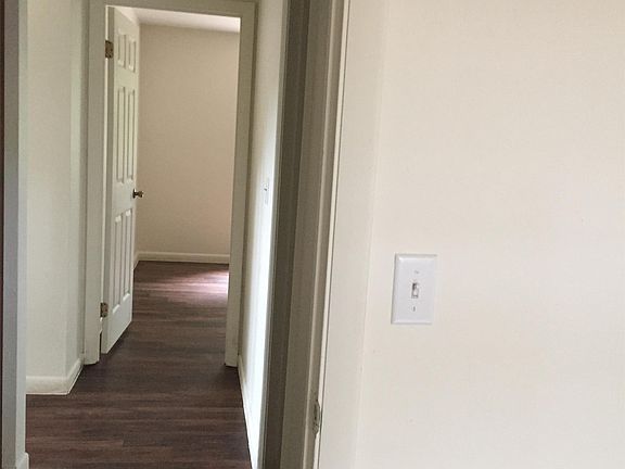 5th image of 820 NW 58th Ct
