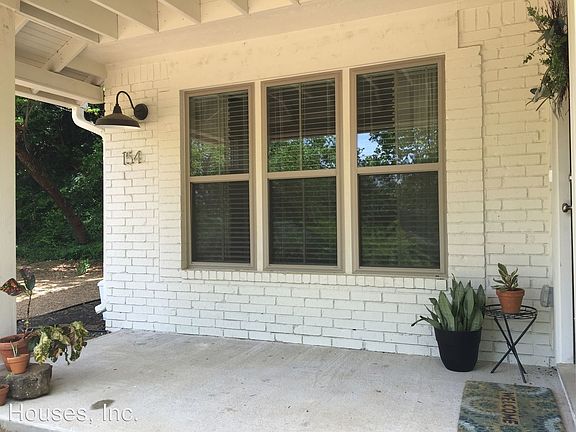 5th image of 152 N Oklahoma Way