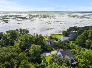 1711 Battalion Dr, Charleston, SC 29412