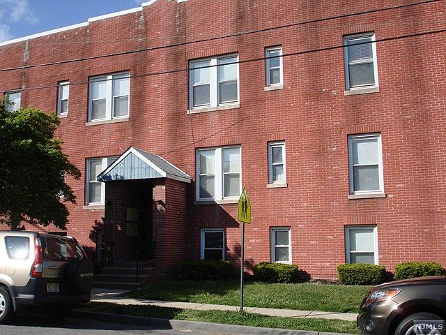 1st image of 50 Exton Ave APT 1A