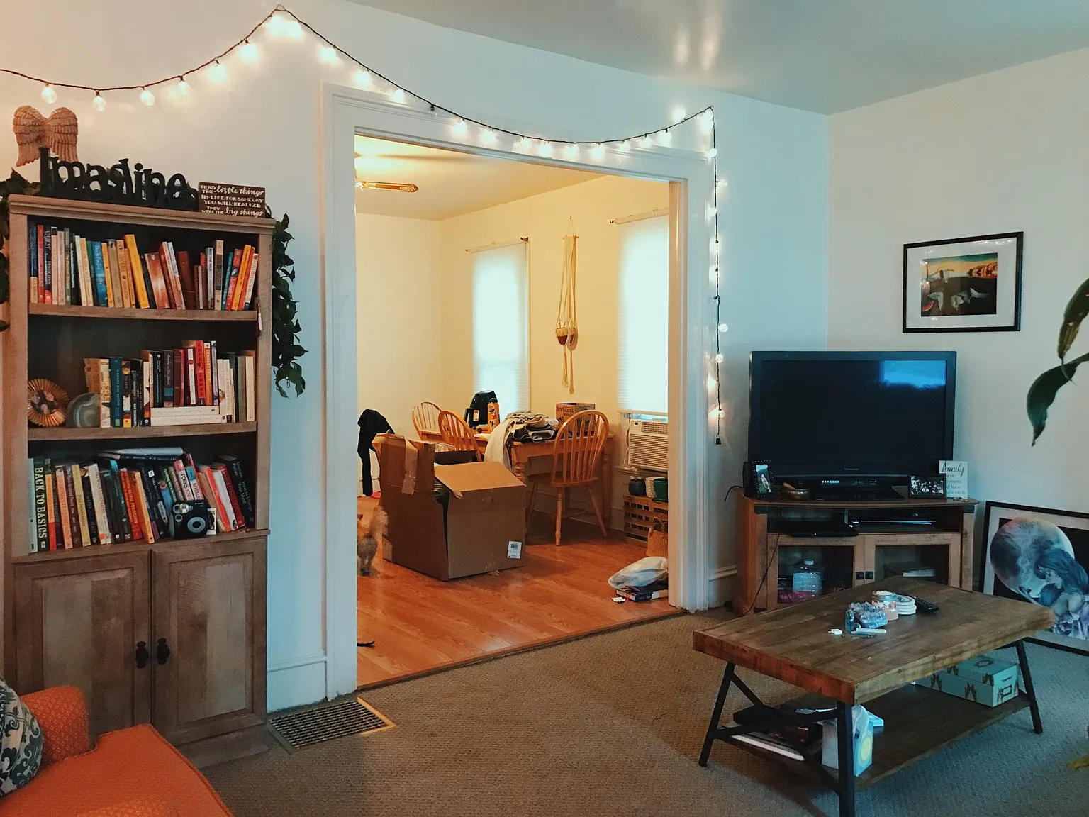 2 bed, 1200 sqft, $1,460 — Photo 2