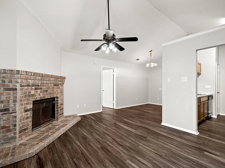 12130 Thompkins Dr #A — Photo 7