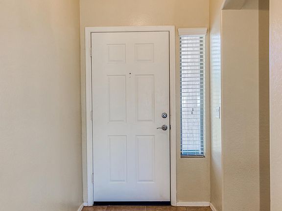 4th image of 378 E Orchid Ln