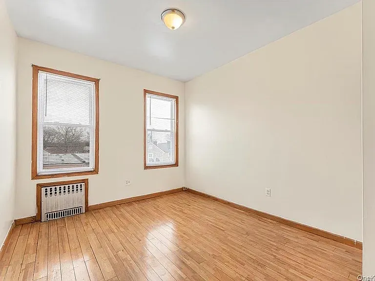 2925 Morgan Ave #2 — Photo 8