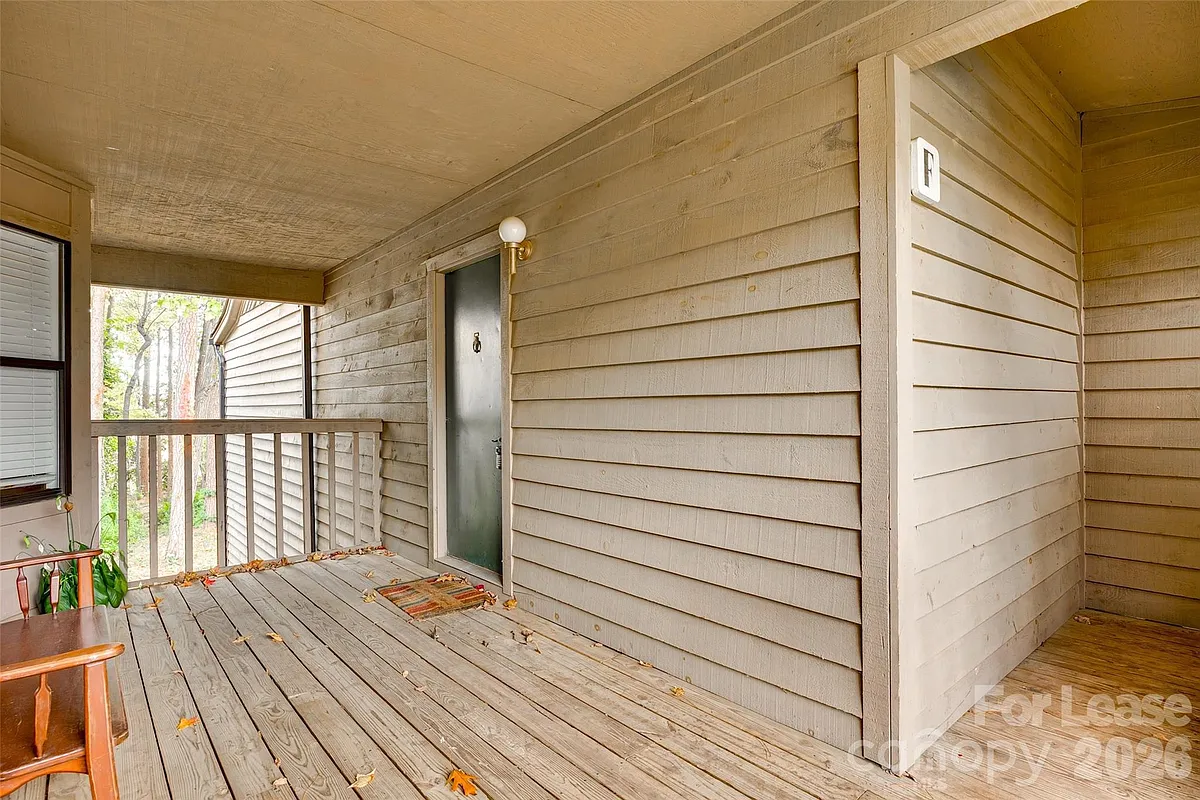 Building Photo - 4158 Charlotte Hwy #F