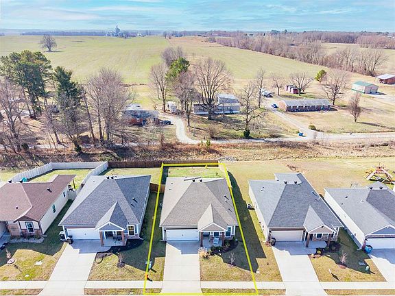 2nd image of 6553 Valley Brook Trce