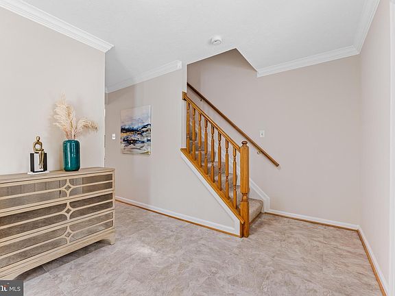 3rd image of 7854 Crossbay Dr