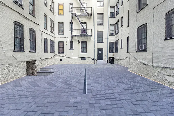 Rented by Dallien Realty Limited Liability Company | media 19