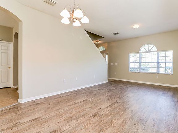2nd image of 34731 Marsh Glen Ct