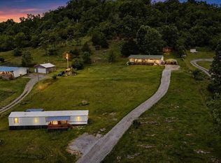 12207 Reedy Creek Rd, Bristol, VA 24202