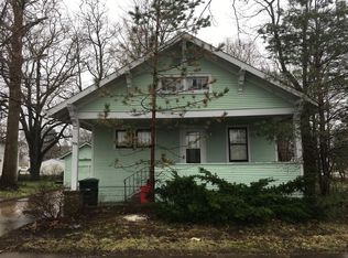 808 Monroe St, Valparaiso, IN 46383