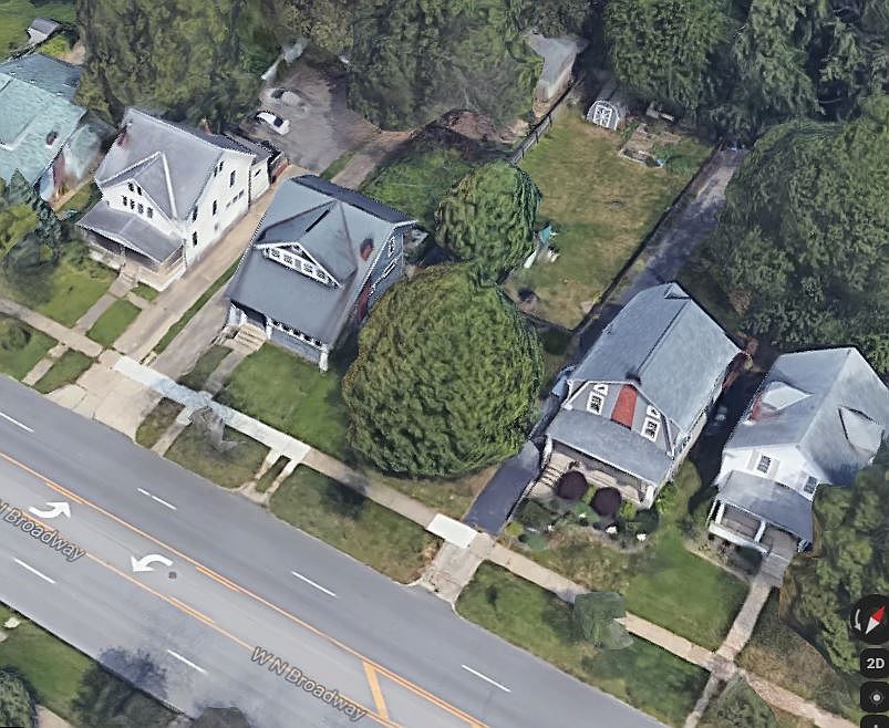 2nd image of 214 W North Broadway St