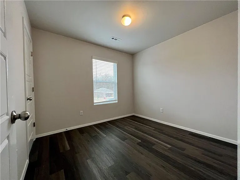 3231 Red Tail Way — Photo 10