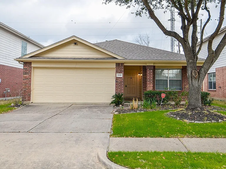 21018 Barker Canyon Ln — Photo 2