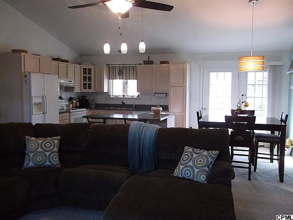 5th image of 2033 Water St #L-0176