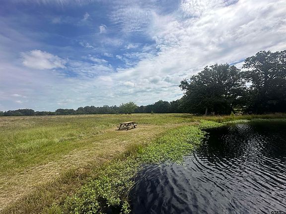 4th image of 2761 Farm Road 1537