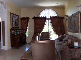 3707 NE 214th St, Aventura, FL 33180