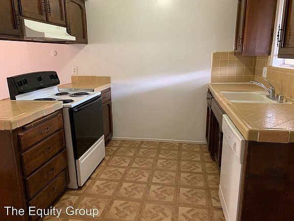 4th image of 2509 W Mission Ct