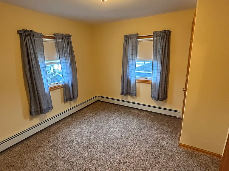 36 Cayuga Pl — Photo 24