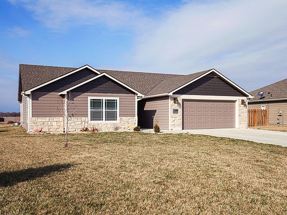 Well Maintained Exterior