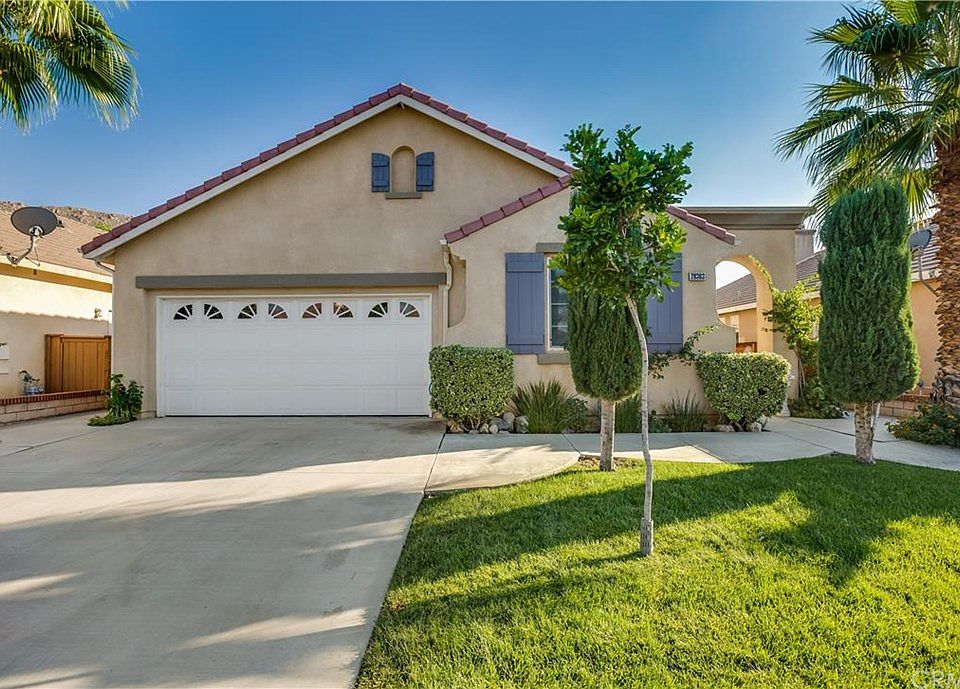 1st image of 28383 Grandview Dr