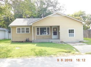 305 N Western Ave, Chanute, KS 66720
