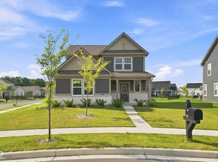 523 Lincoln Cir W, Fortville, IN 46040