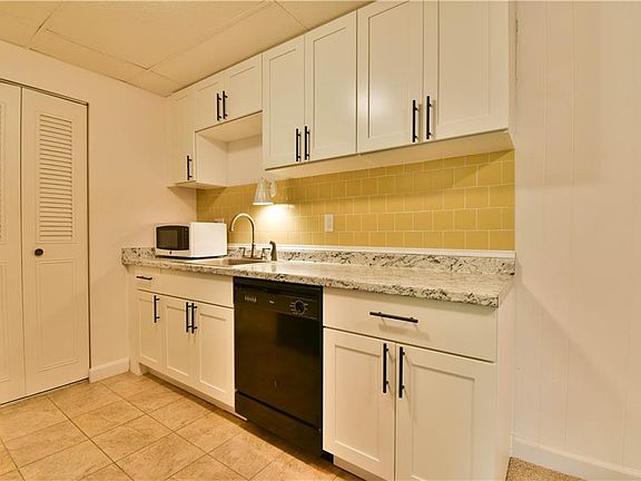 5th image of 1560 Douglas Ave APT F72