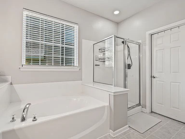 706 Beverly Dr — Photo 19