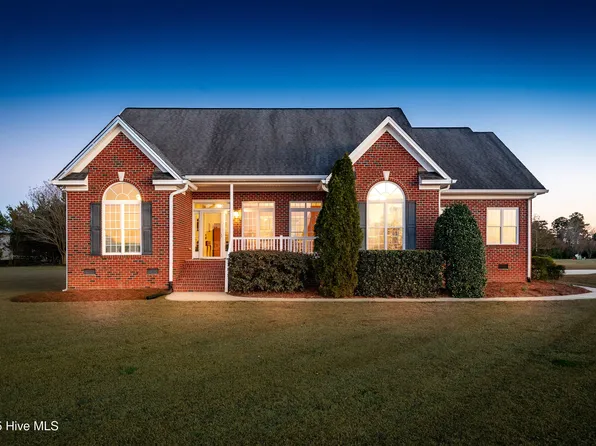 1311 Steeplechase Drive, Grimesland, NC 27837