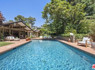 3 Latimer Rd, Santa Monica, CA 90402