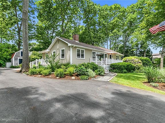 4th image of 55 Cedar Dr