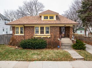 829 Wright St, Oshkosh, WI 54901