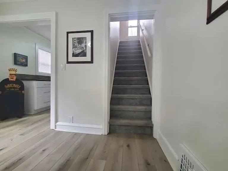 1411 N 68th St — Photo 12