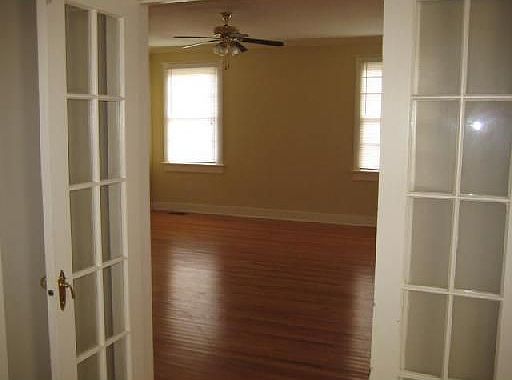 2nd image of 3601 Nashville Ave