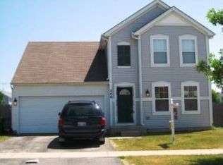 246 E Camden Ln, Round Lake Beach, IL 60073