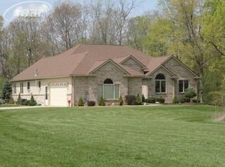 1370 S Wilder Rd, Lapeer, MI 48446