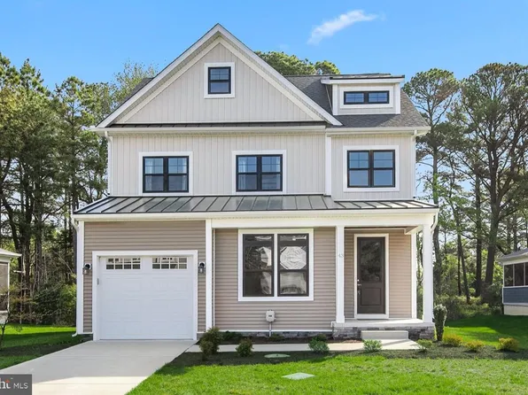 43 Stingray Harbor Dr, Ocean View, DE 19970