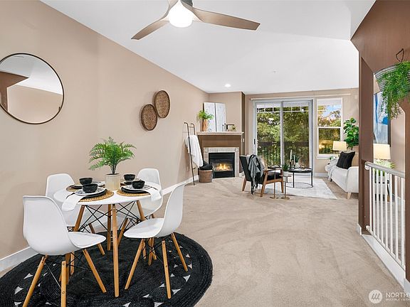 5th image of 16125 Juanita Woodinville Way NE #1615