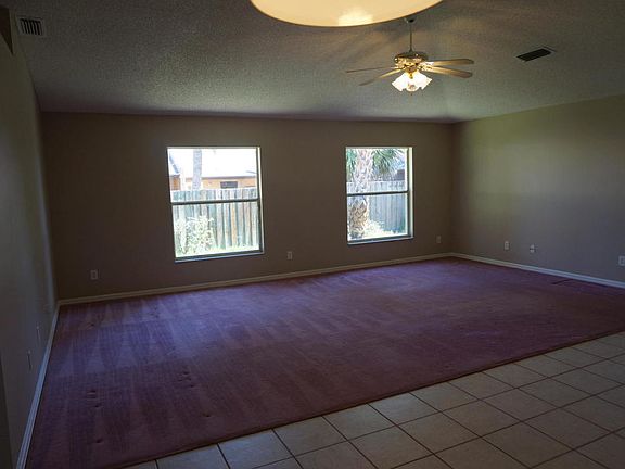 5th image of 1040 Hazelwood Dr