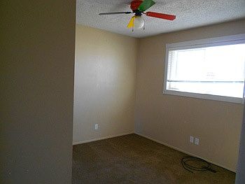 5th image of 1049 W 1420 N