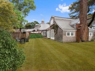 15 Association Rd, Wainscott, NY 11975