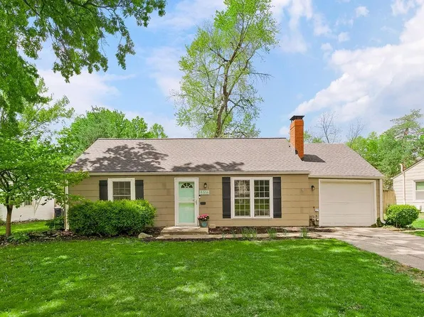 8516 Hiawatha Rd, Kansas City, MO 64114