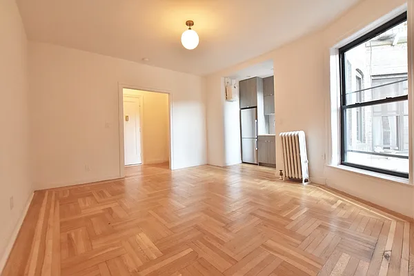 Rented by Bold New York | media 14