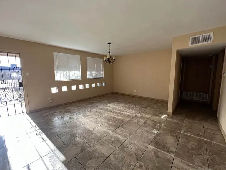 6399 Normandy Dr #A — Photo 8