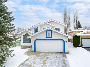 1187 Potter Greens Dr NW, Edmonton, AB T5T 5Y6